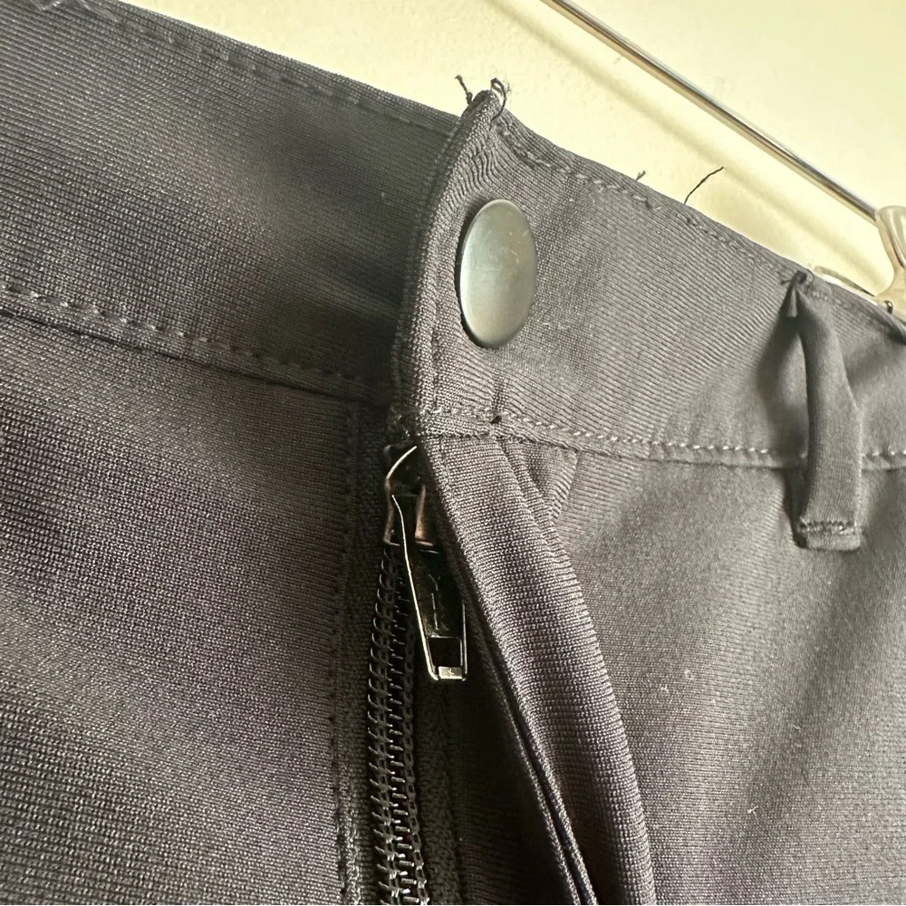 Cuts Clothing no notable